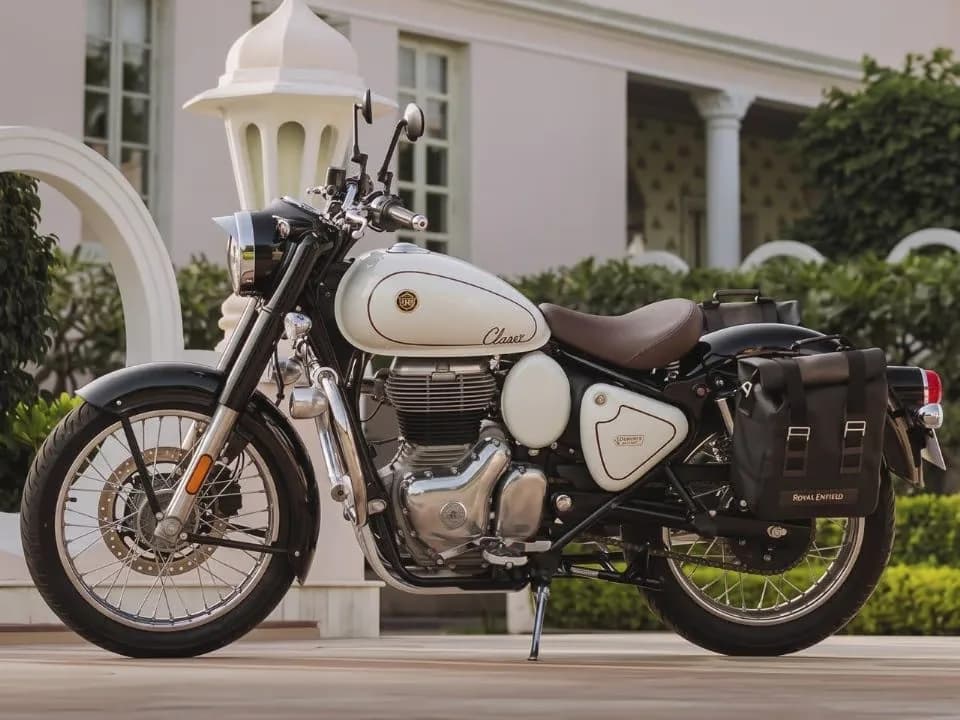 Royal Enfield Classic 350 Ganha Nova Opção de Cor Branca com Assinatura Exclusiva