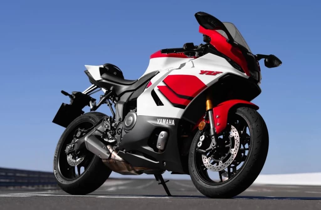 Yamaha R7 Nacional: Esportiva Média Chega ao Brasil com Produção em Manaus e Eletrônica de Ponta