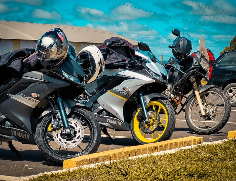 Rota 513, Letts Road e o Túnel de Bambus, um dia de moto com a galera